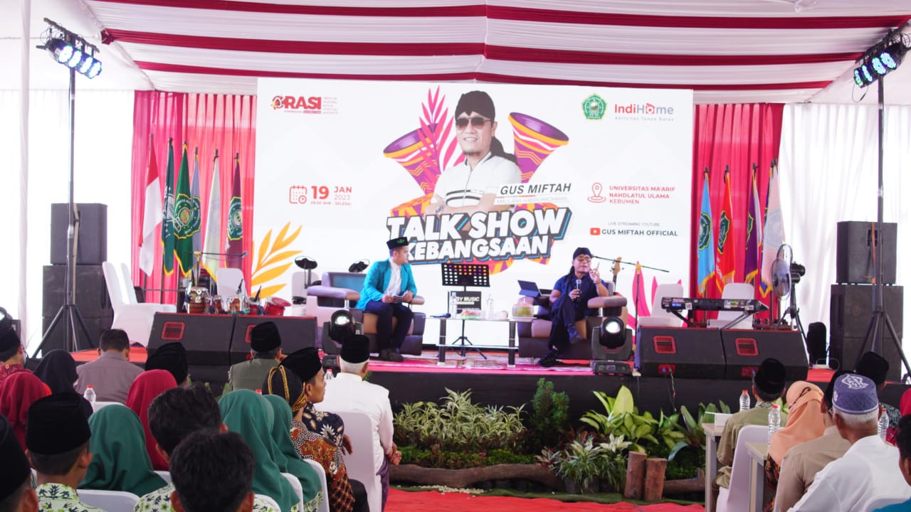 Ribuan Peserta Hadiri Talk Show Kebangsaan Gus Miftah di UMNU Kebumen